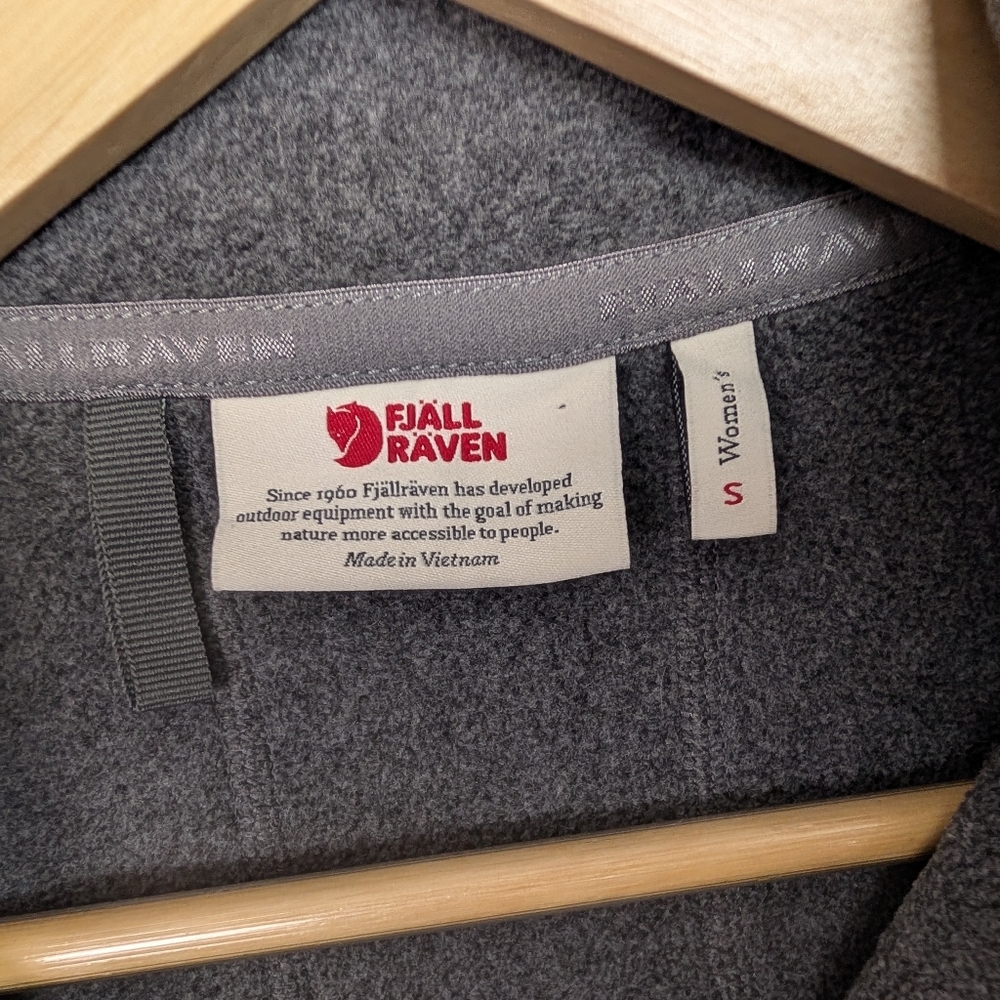 Fjallraven Stina Outdoor Fleece Full Zip Fleece Jacket - Picture 9 of 14
